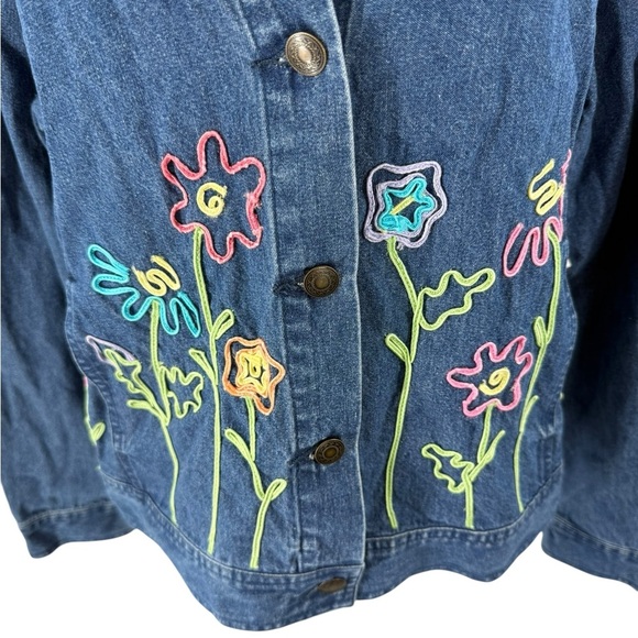 Vintage Mandal Bay Embroidered Floral Denim Jacket 100% Cotton Boho Cottagecore - Picture 3 of 12